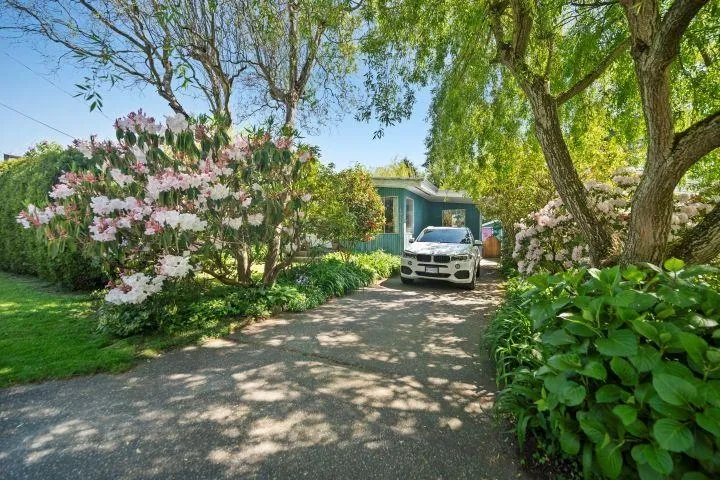 1056 STEVENS STREET - photo 1 of 23