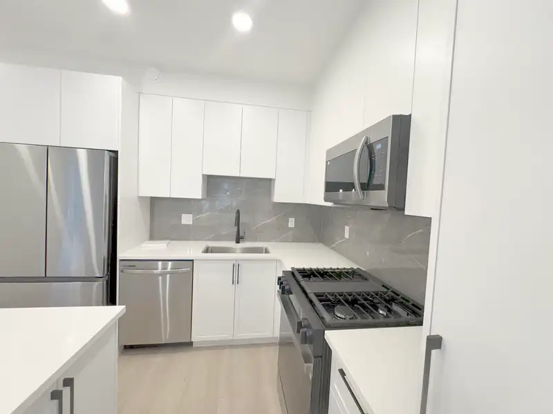 115 3480 146A STREET - photo 1 of 27