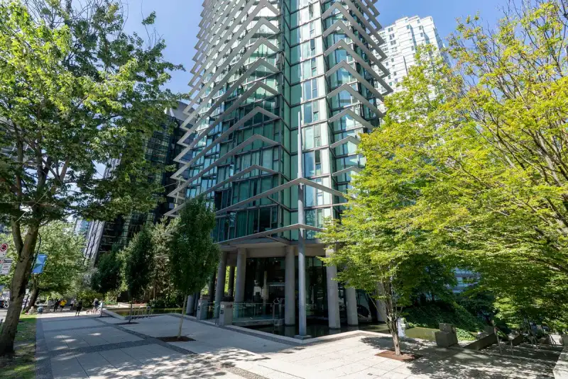 501 1331 W GEORGIA STREET - photo 1 of 30