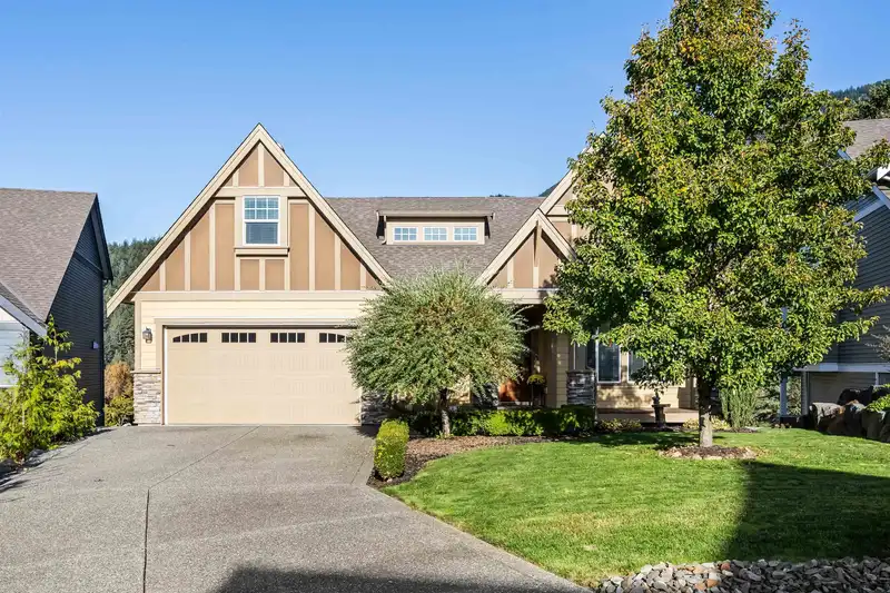 4 1911 WOODSIDE BOULEVARD - photo 3 of 40