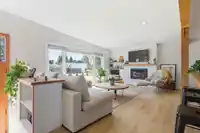 308 MOUNT ROYAL DRIVE - thumbnail 2