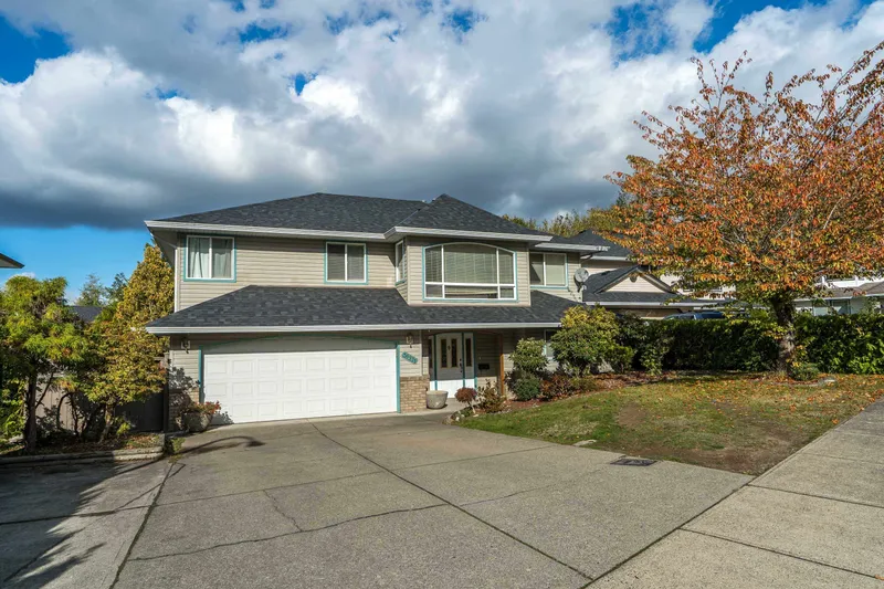 30971 BROOKDALE COURT - photo 3 of 25