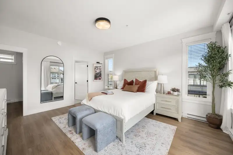 3 20926 83 AVENUE - photo 4 of 12