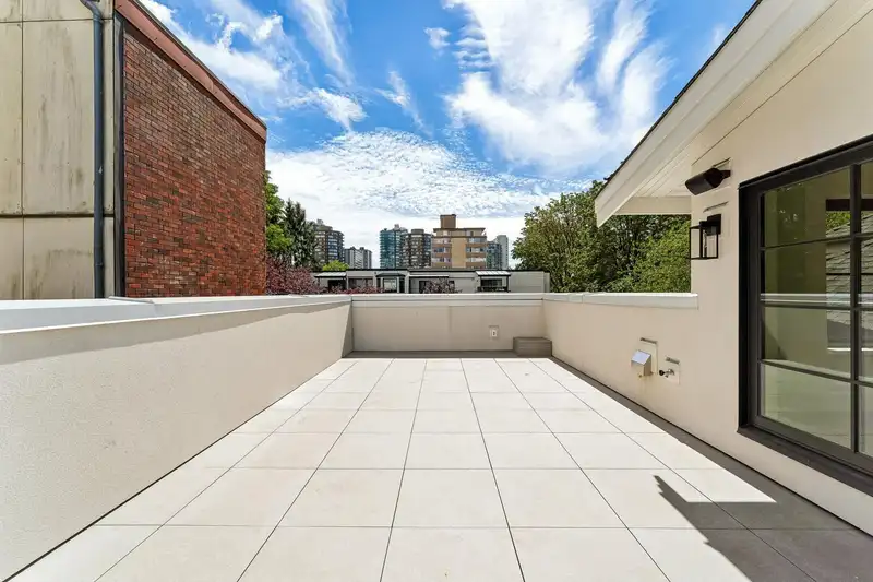 1683 NELSON STREET - photo 4 of 40