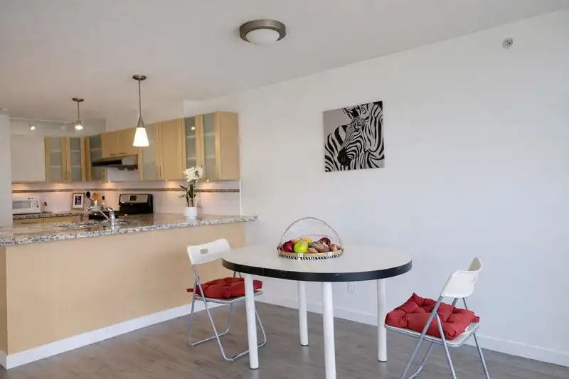1207 7888 SABA ROAD - photo 3 of 16