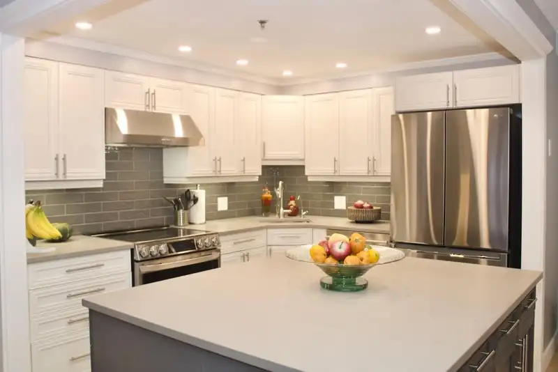 102 1132 HARO STREET - photo 2 of 28