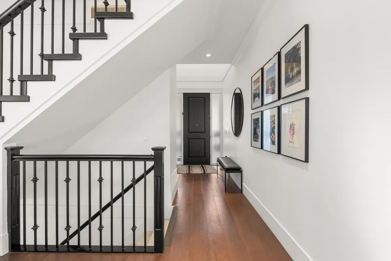 17366 0B AVENUE - photo 4 of 25