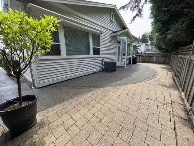 139 19639 MEADOW GARDENS WAY - photo 4 of 32
