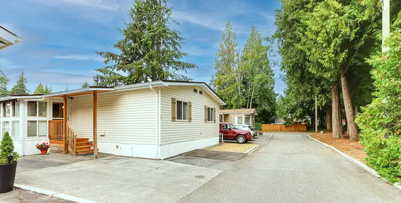 2 3931 198 STREET - photo 2 of 33