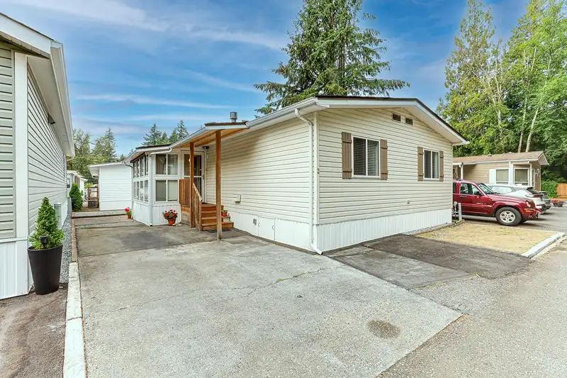 2 3931 198 STREET - photo 4 of 33