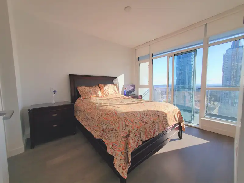 2703 6098 STATION STREET - photo 4 of 12