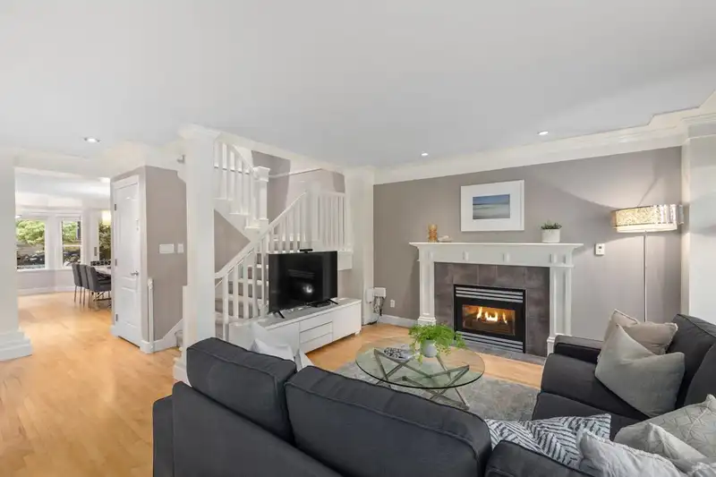 176 E ST. JAMES ROAD - photo 4 of 39
