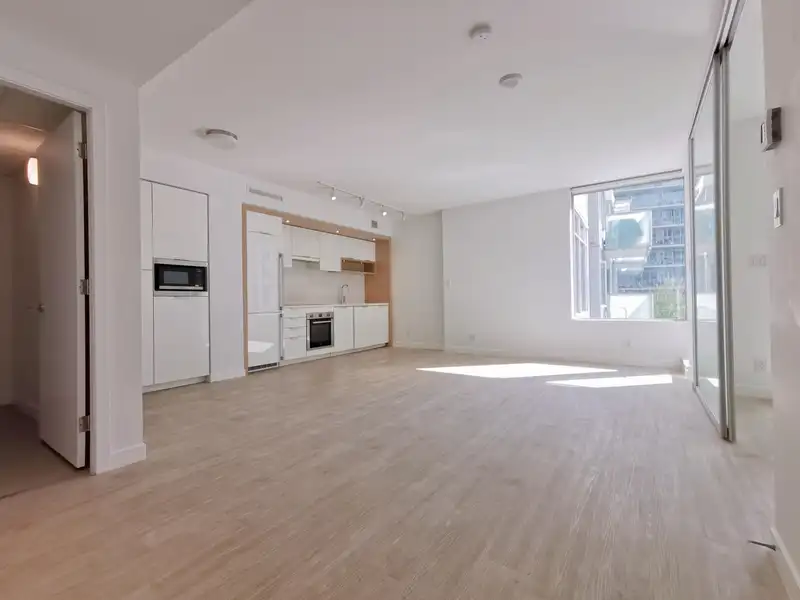 416 1661 QUEBEC STREET - photo 1 of 15