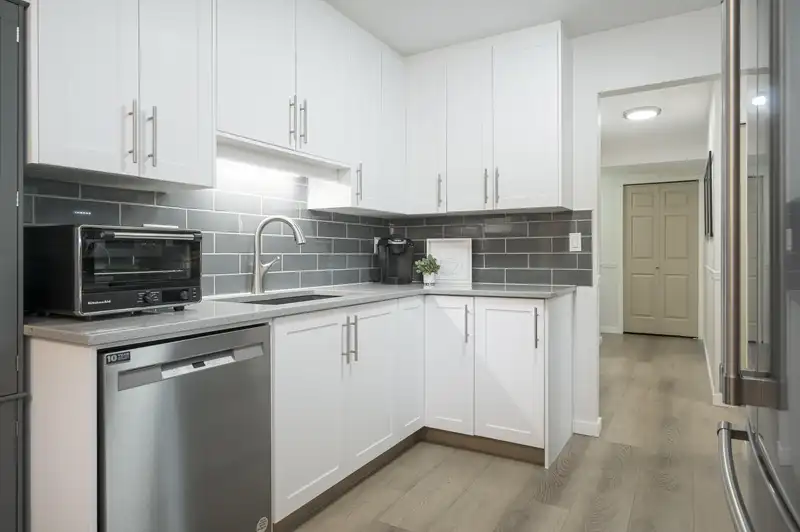 110 32823 LANDEAU PLACE - photo 2 of 37