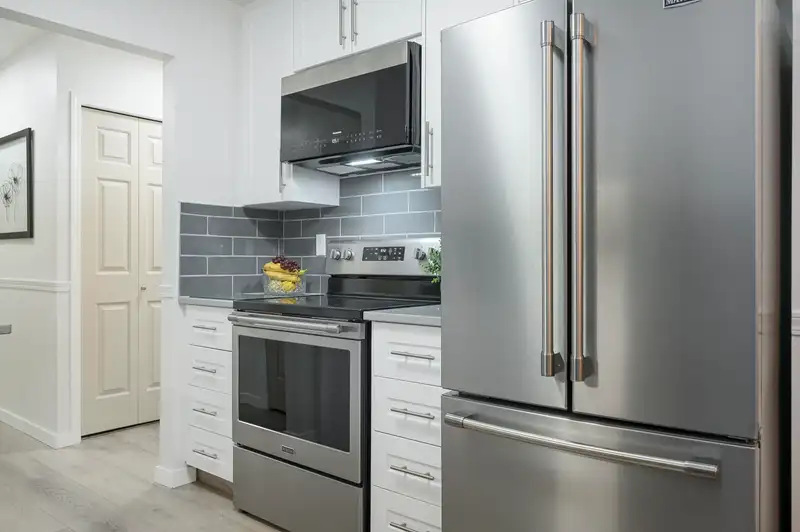 110 32823 LANDEAU PLACE - photo 3 of 37