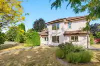 20711 90A AVENUE - thumbnail 2
