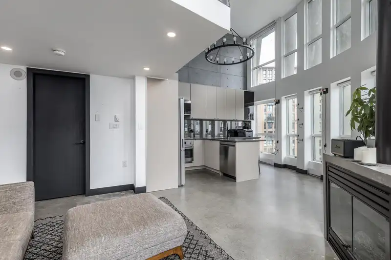 503 1 E CORDOVA STREET - photo 4 of 31
