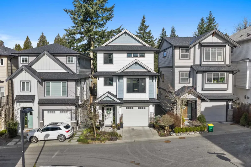 22 4295 OLD CLAYBURN ROAD - photo 2 of 25