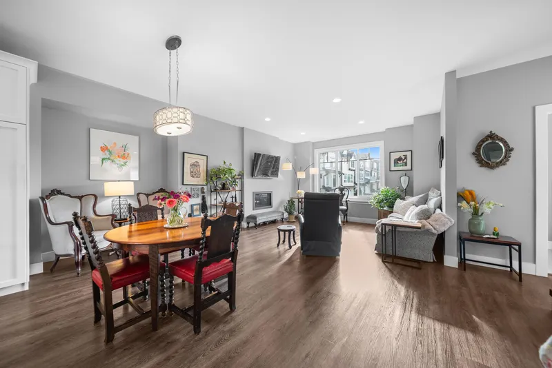 22 4295 OLD CLAYBURN ROAD - photo 4 of 25