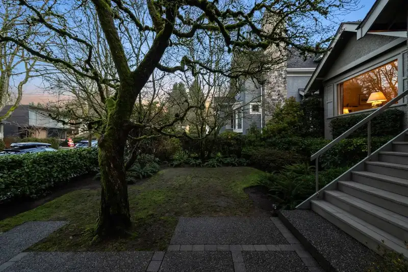 1750 W 36TH AVENUE - photo 3 of 37