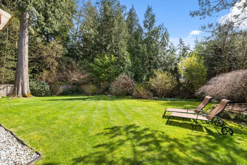 326 MOYNE DRIVE - photo 3 of 25