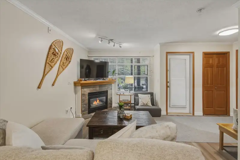 69 4335 NORTHLANDS BOULEVARD - photo 3 of 22