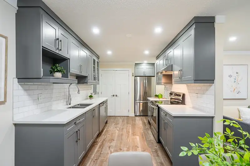 27036 28 AVENUE - photo 3 of 35