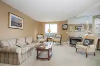 1505 1185 QUAYSIDE DRIVE - thumbnail 4