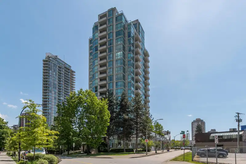 1702 4788 HAZEL STREET - photo 1 of 38