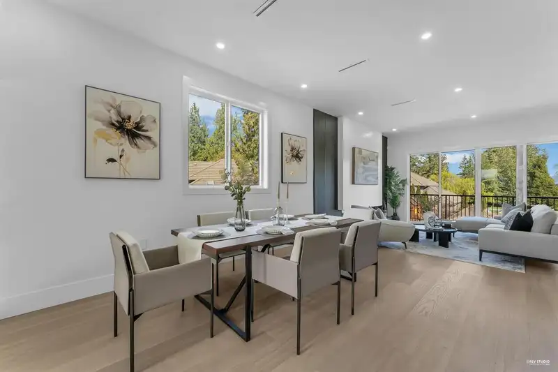 102 15861 111A AVENUE - photo 4 of 25