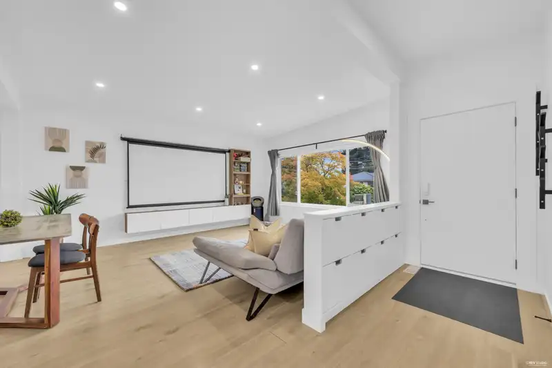295 LEROY STREET - photo 4 of 38