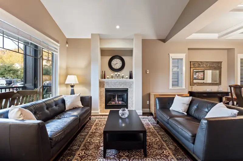 10250 MCEACHERN STREET - photo 4 of 40
