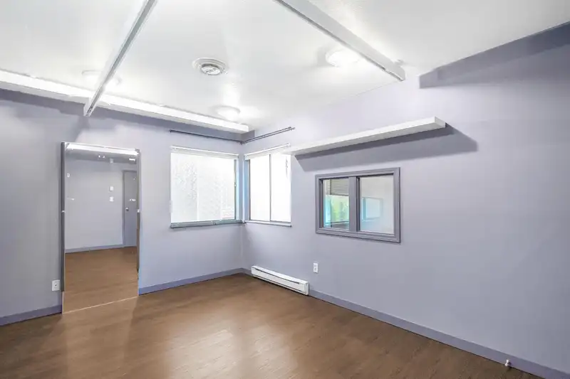 5741 MAYVIEW CIRCLE - photo 3 of 17