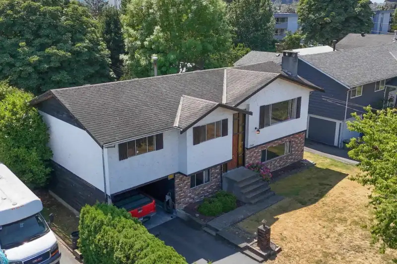 17844 57A AVENUE - photo 1 of 27
