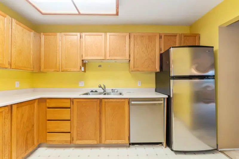 203 22222 119 AVENUE - photo 4 of 25