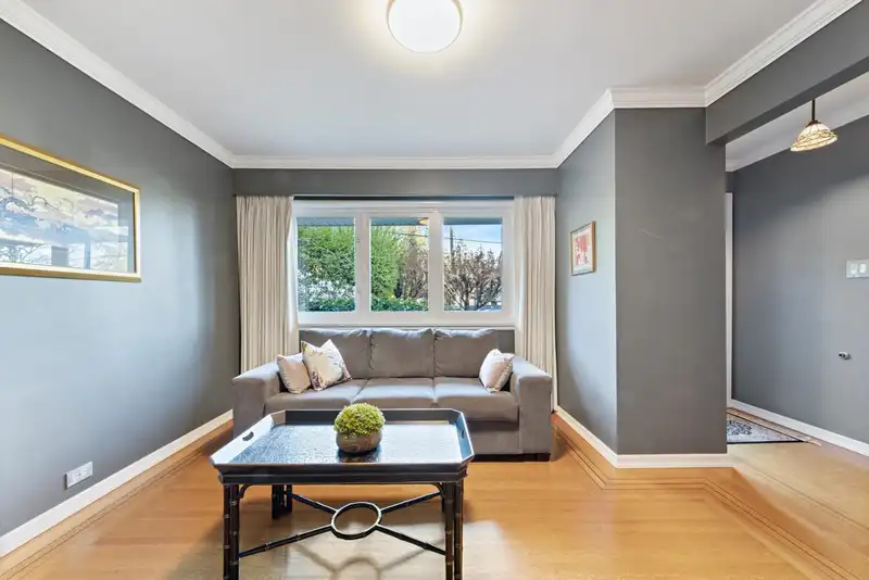 4331 LIONS AVENUE - photo 4 of 25