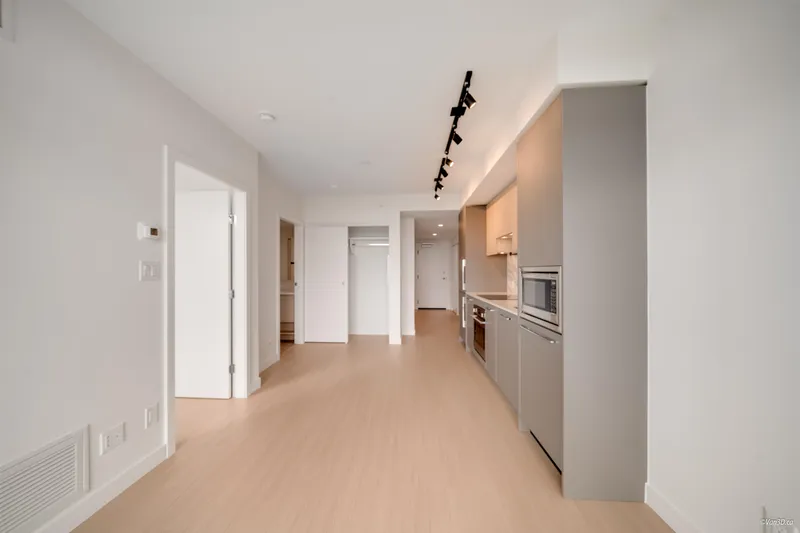 1012 13745 GEORGE JUNCTION STREET - photo 3 of 25