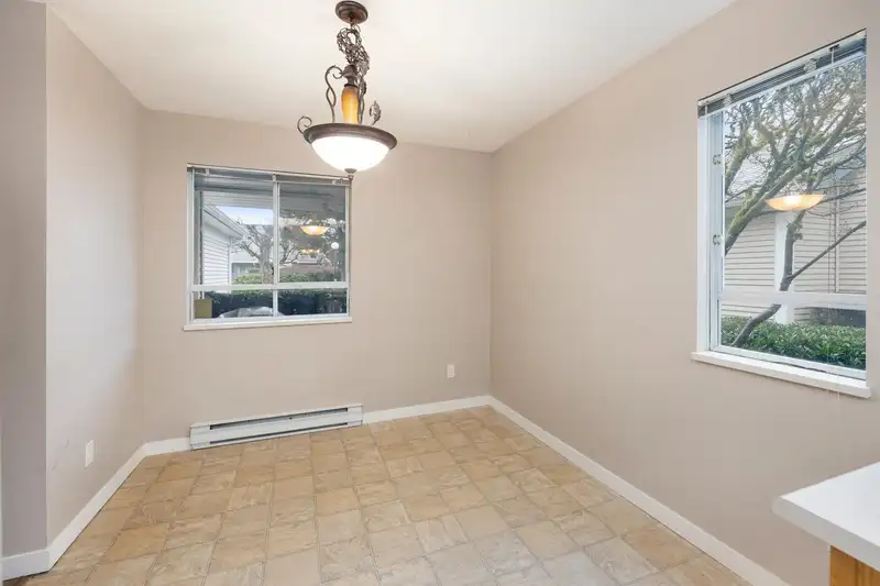 114 14154 103 AVENUE - photo 4 of 24