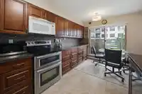 202 612 FIFTH AVENUE - thumbnail 5
