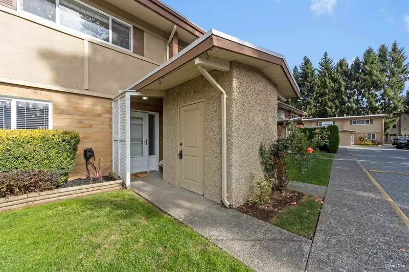 7 2048 MCCALLUM ROAD - photo 2 of 23