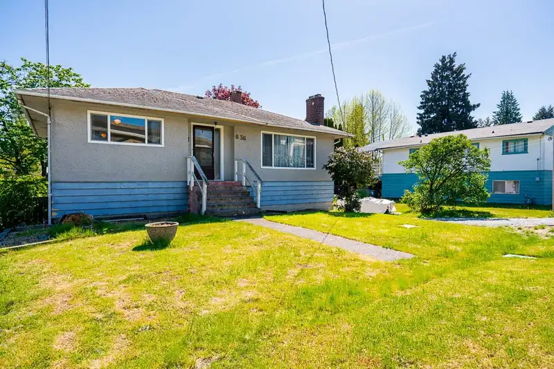 6136 IRMIN STREET - photo 1 of 39