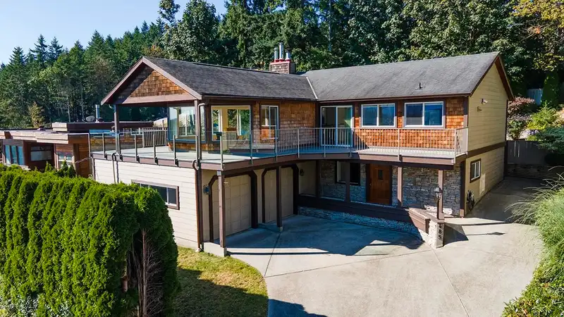 485 ABBS ROAD - photo 3 of 39