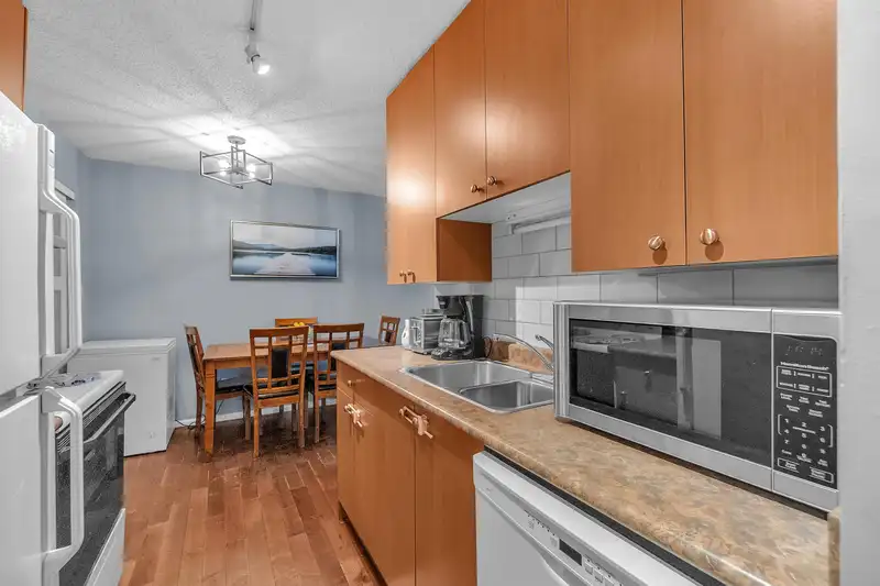 107 170 E 3RD STREET - photo 3 of 26
