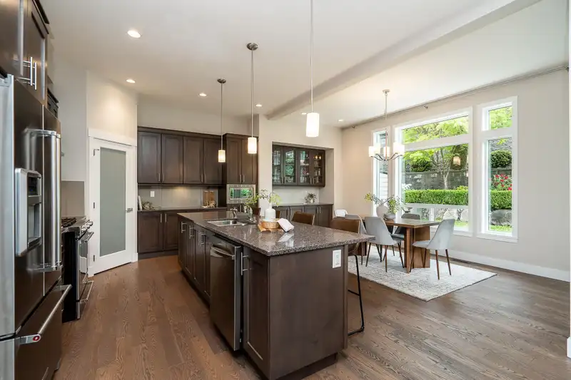 3565 HIGHLAND DRIVE - photo 2 of 40