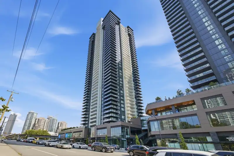 602 4168 LOUGHEED HIGHWAY - photo 1 of 37
