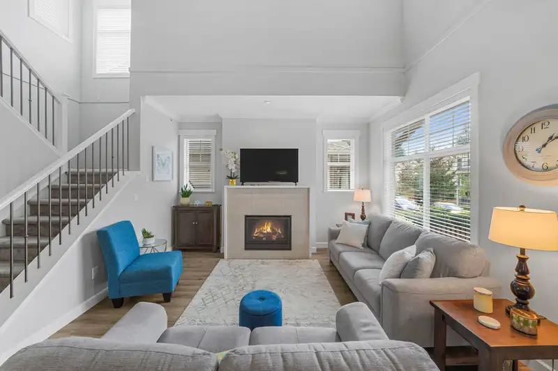 15 7138 210TH STREET - photo 4 of 33