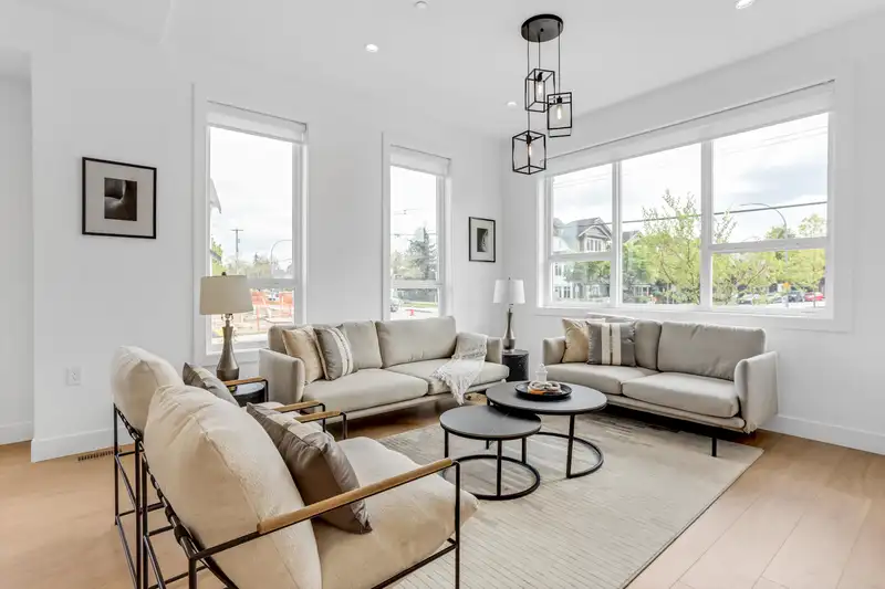 20959 83 AVENUE - photo 4 of 30