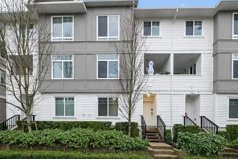 9 11267 133 STREET - photo 2 of 25