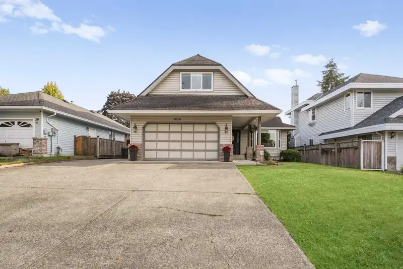 18166 CLAYTONHILL DRIVE - photo 1 of 33