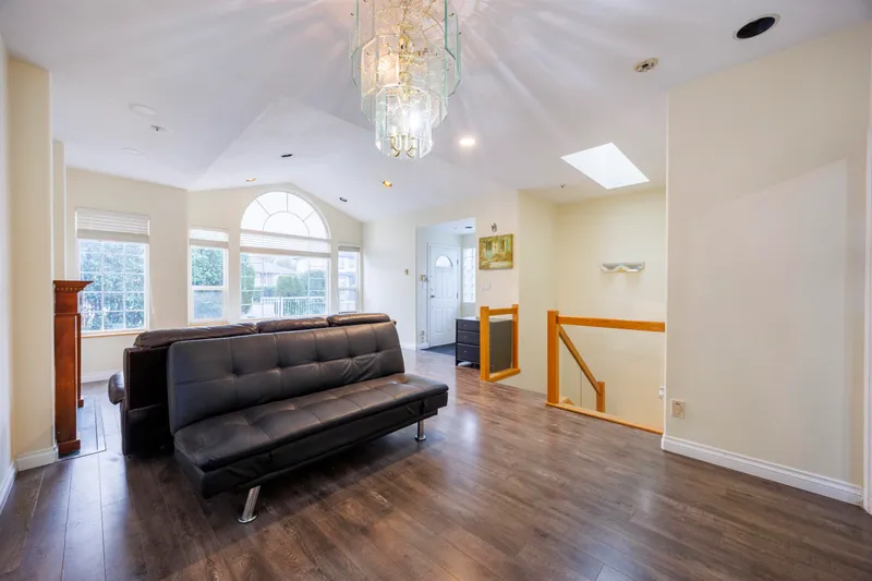 4774 KNIGHT STREET - photo 2 of 25